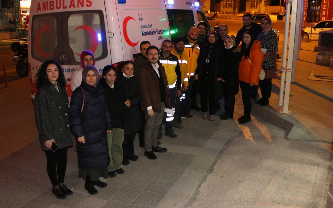 Özel Karatekin Hastanesinden deprem bölgesine medikal malzeme ve ilaç yardımı