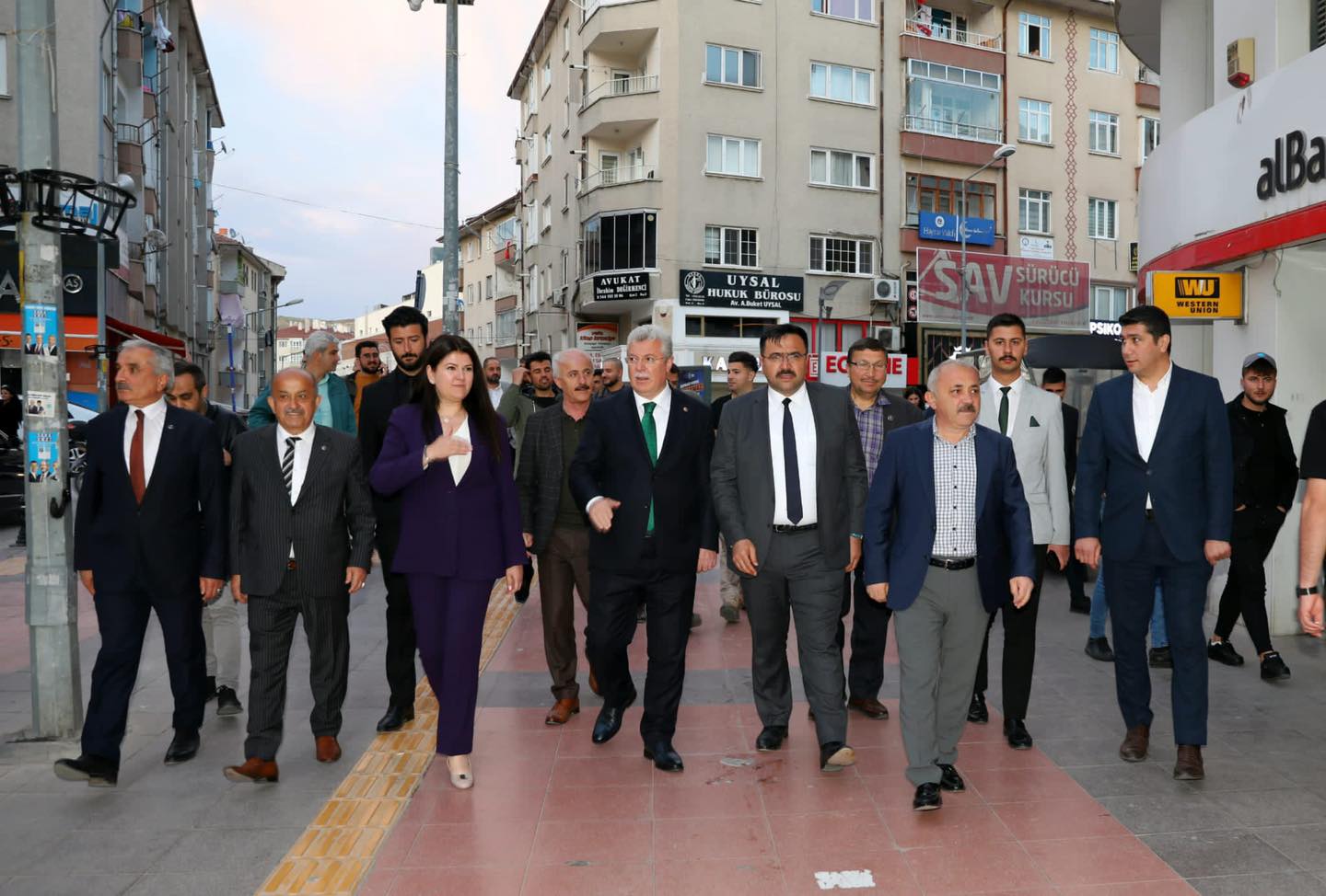 Cumhur İttifakı paydaşları esnaf ziyaretinde
