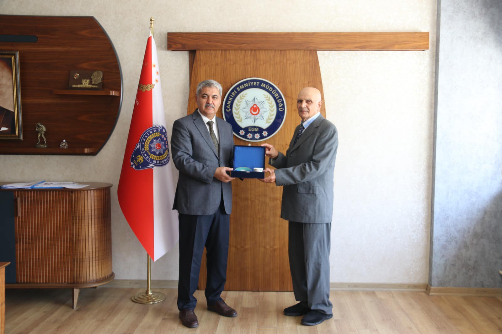 17 farklı emniyet müdürü ile çalışan Dahi, emekli oldu
