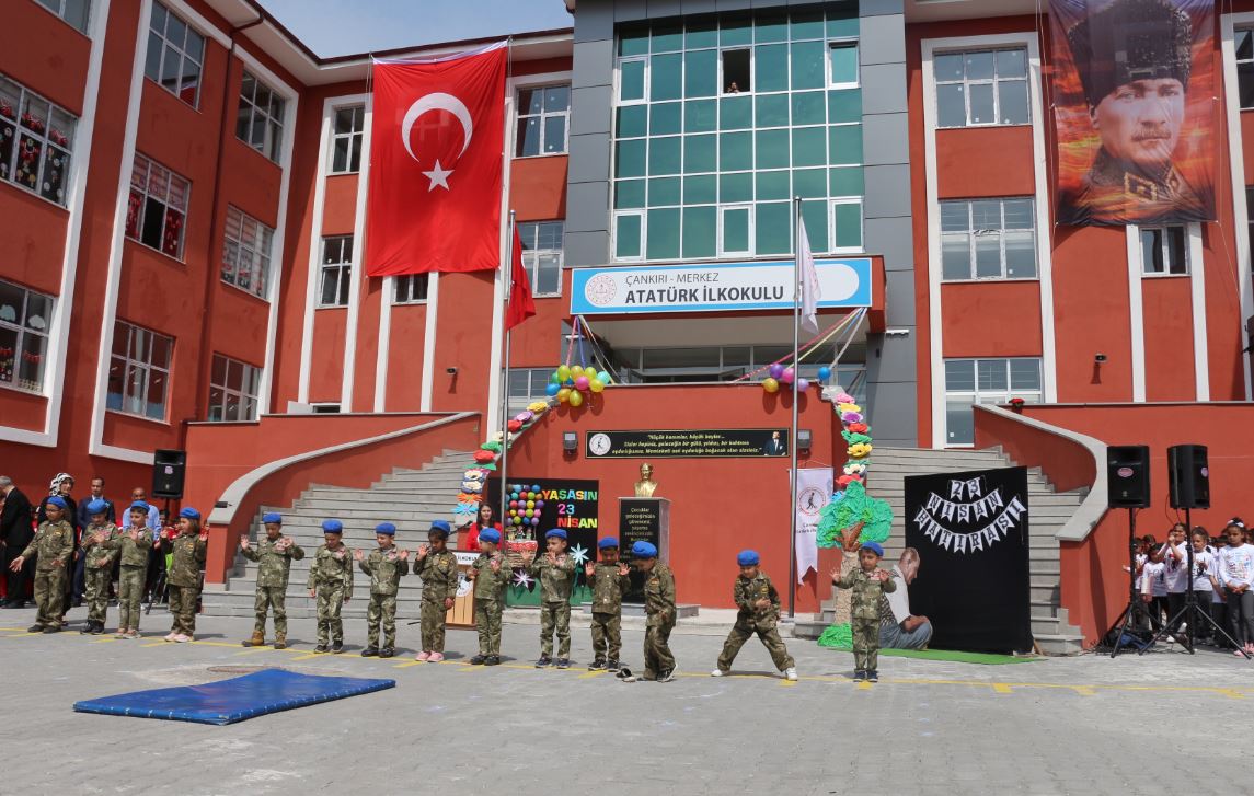 23 Nisan kutlandı