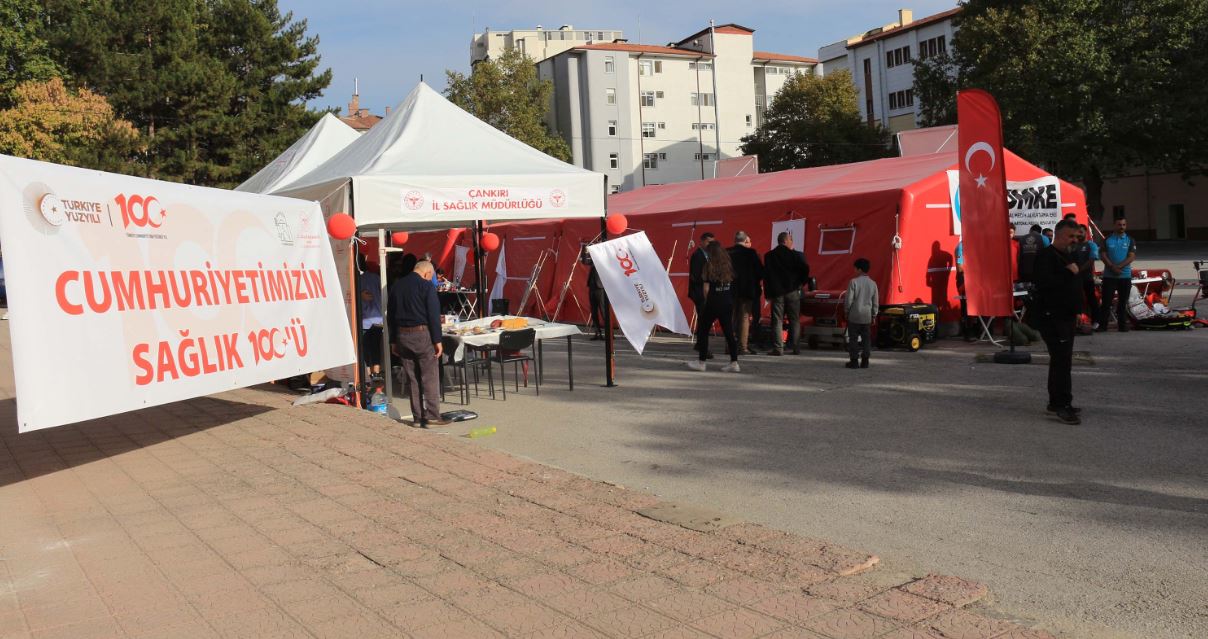 Sağlık Müdürlüğünden “Cumhuriyetimizin Sağlık 100’ü” temalı etkinlik